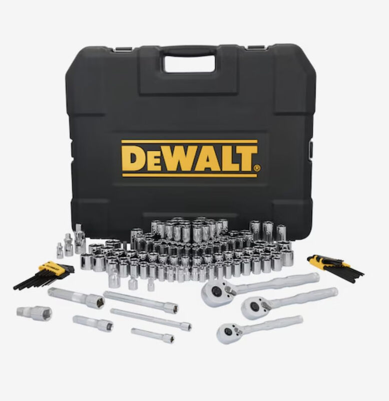 DEWALT 172-piece machine tool set