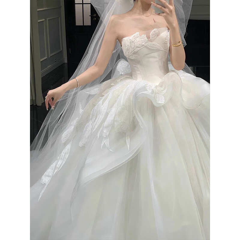 Wei Lianmenglan high-end tube top bridal wedding dress 2025 new French texture small person light luxury trailing main gauze summer white floor-length + matching zipper support L Weight about 110 pounds