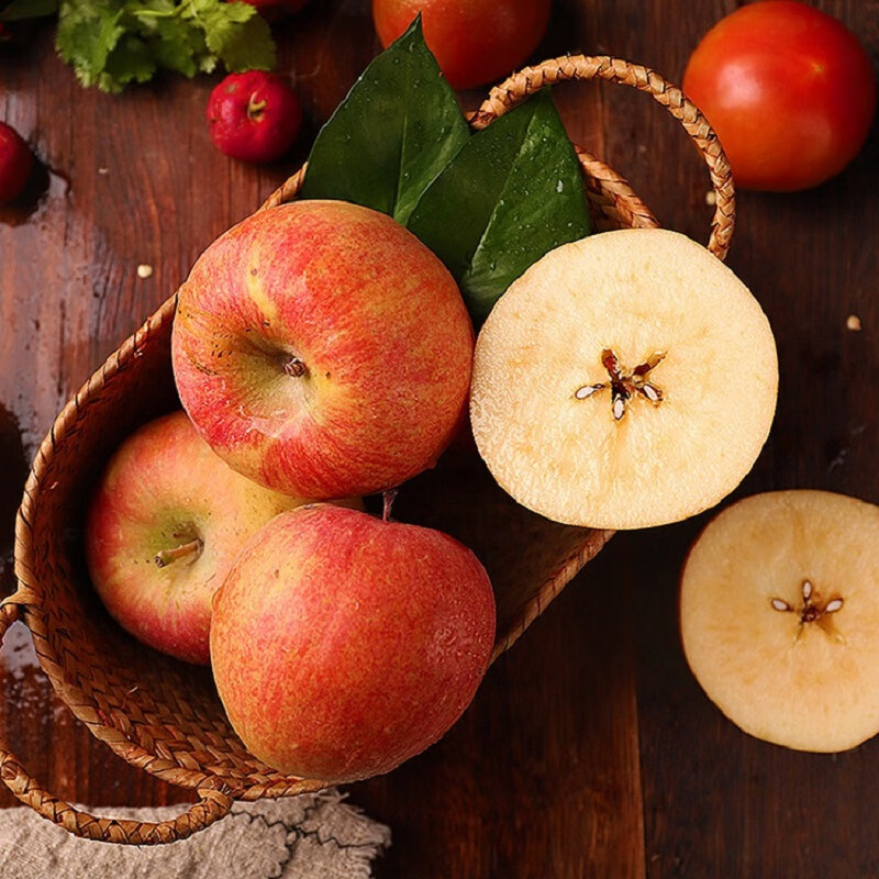 Jingxiansheng Xinjiang Aksu rock candy heart apple, net weight 9 pounds, fruit diameter 75mm, fresh fruit