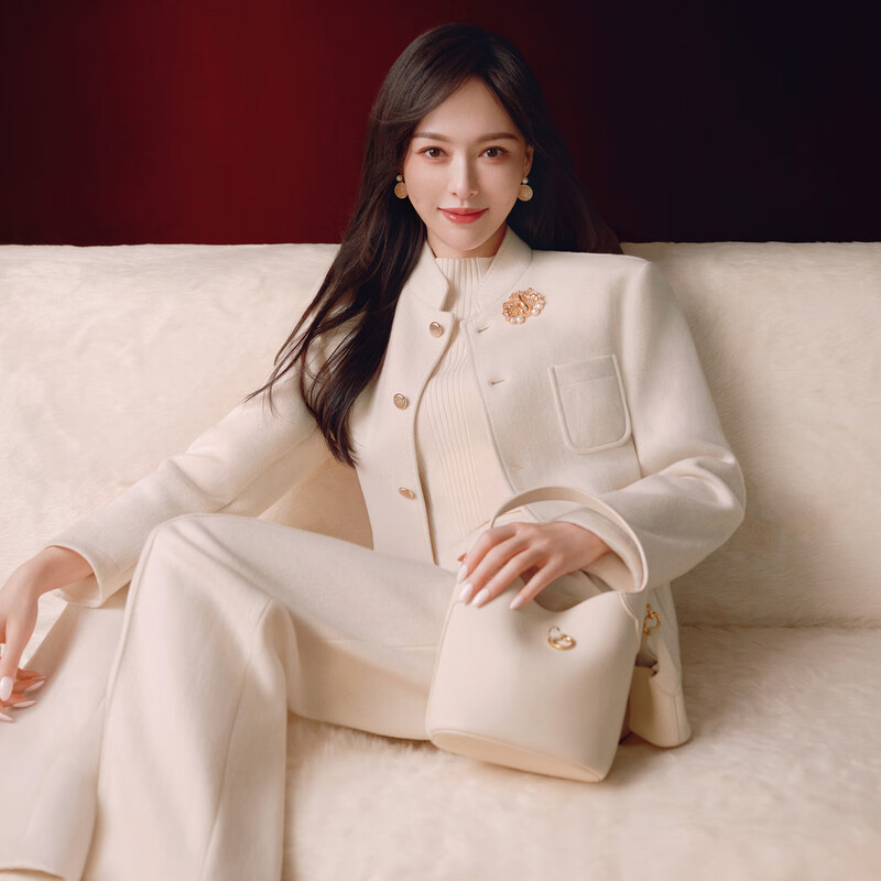 EP Yaying Tang Yan same style women's bag leather coin purse magnetic buckle headphone key bag pendant 25 new products B403A white one size