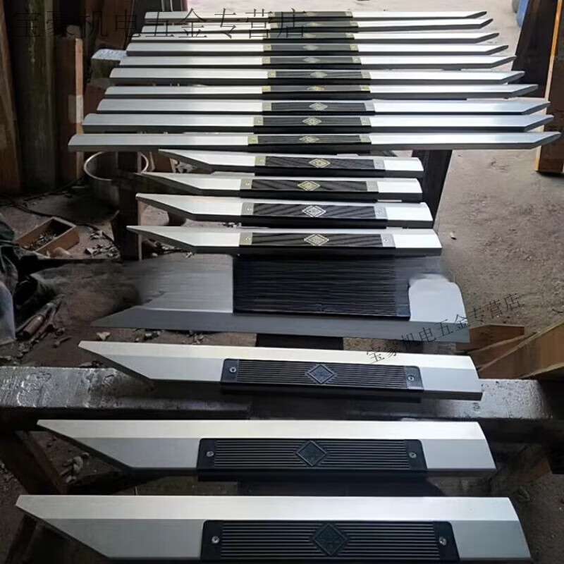 Shantou Lincun Precision Magnesium Aluminum Blade Ruler Magnesium Aluminum Alloy Blade Ruler Knife Edge Flat Ruler Elevator Effective Rail Blade Ruler 300*70*15mm