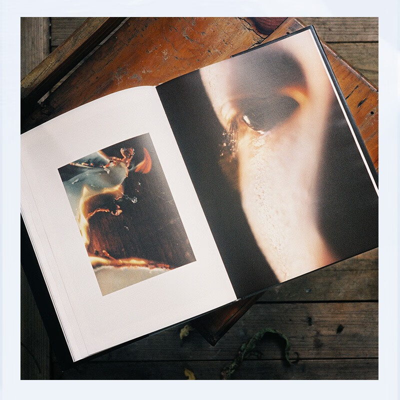 Brief yet Eternal Gaze Luna Photography Collection Beautiful Photo Photography Album Still Life Light and Shadow Composition Image Art Portrait Photography Collection Produced by Photographers