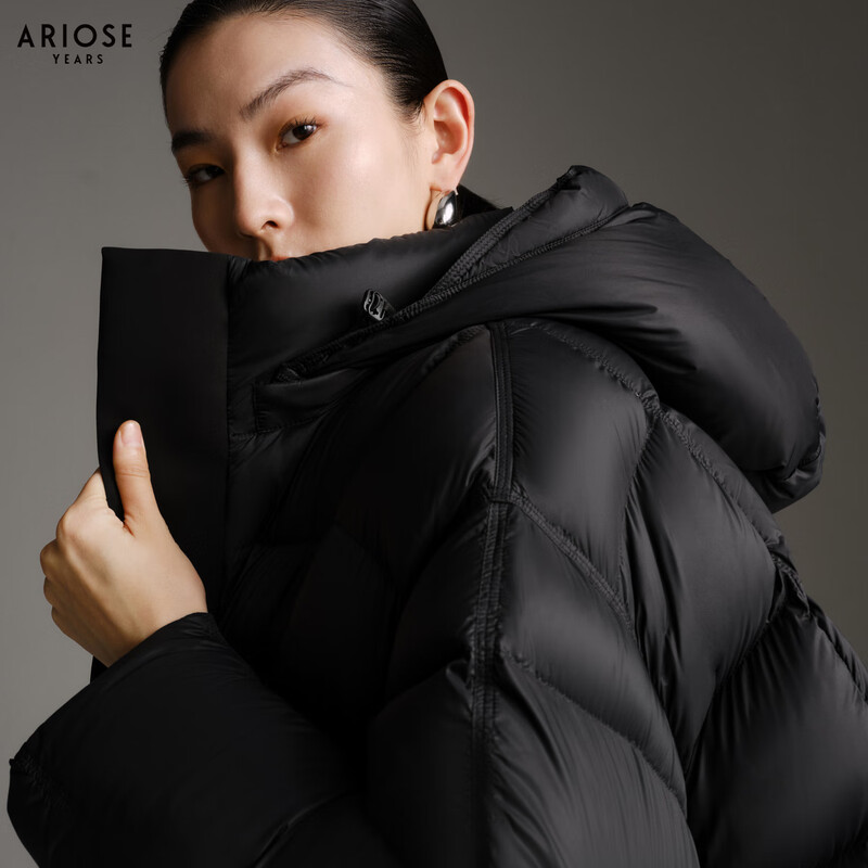 Ainos Estee Shopping Mall Same Style 2025 Winter New Commuting Stand Collar Hooded Profile White Duck Down Jacket 41110043 Black S