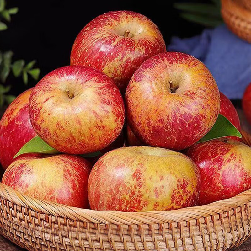 Fun taste of Yunnan Zhaotong ugly apples, crisp and sweet, net weight 5 pounds, single fruit 85mm+, 9 pieces packed, direct from the source, free shipping