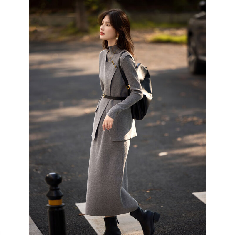 Awakening Paradise Winter Temperament Irregular Vest Bottoming Shirt Skirt Three-piece Fashion Commuting Suit Women Gray One Size