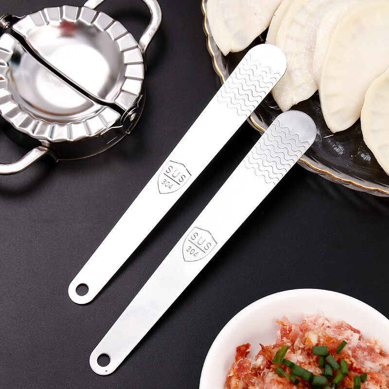 The central shopkeeper's filling spoon is a stainless steel dumpling artifact, wonton dumpling tool, stuffing stirring spoon, household stuffing scooping device, small dumpling maker