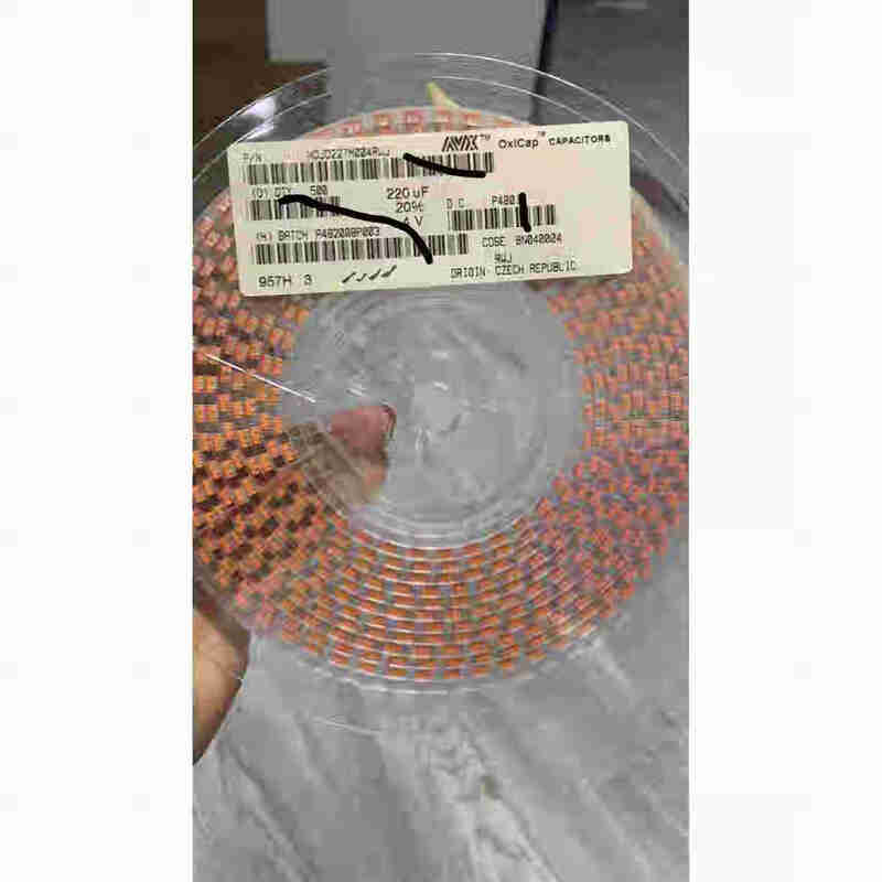 Inquire before bidding NOJD227M004RWJ niobium oxide capacitor 4volts