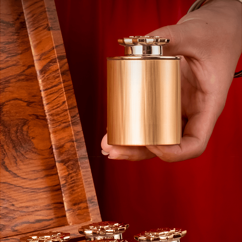 Xidi 2025 New Tea Authentic Anxi Tieguanyin Tea Gift Box with Strong Fragrance for Yourself to Drink Spring Festival New Year Gifts Orchid Fragrance Small Jar Gift Box 250g (With Gift Bag)