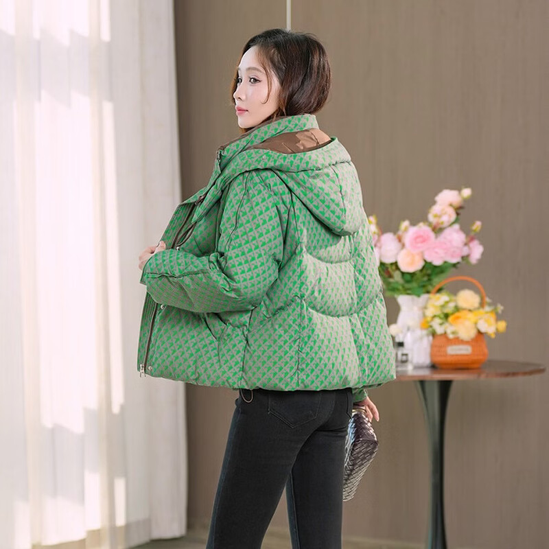 Woodpecker short down jacket for women 2025 winter new style fashionable mother's style to reduce age and look slimmer without bloat jacket