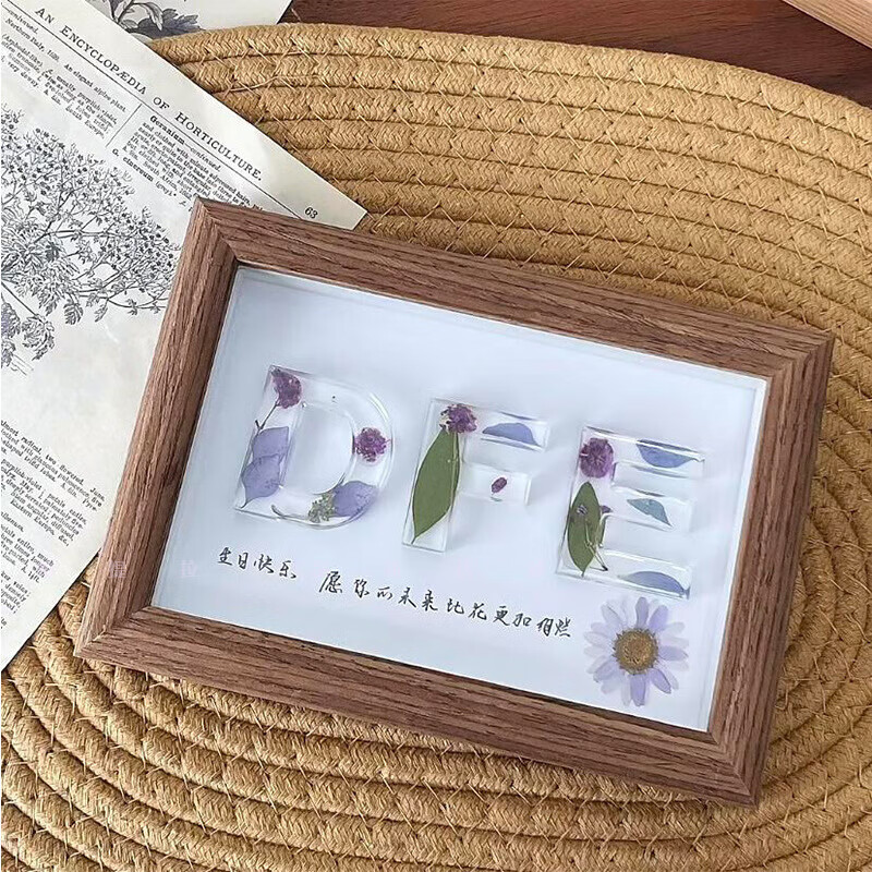 USERJOYdiy handmade glue dried flower letter photo frame ornaments office bedside decoration Chinese Valentine's Day birthday gift 6-inch walnut photo frame + full set of materials + purple flowers ordinary style