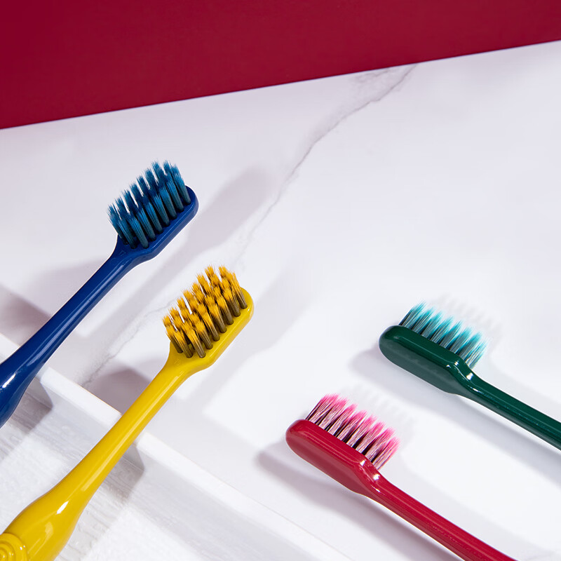 RAOYI soft-bristle toothbrush protects gums and prevents gum bleeding for adults. Top ten toothbrushes 4 pieces