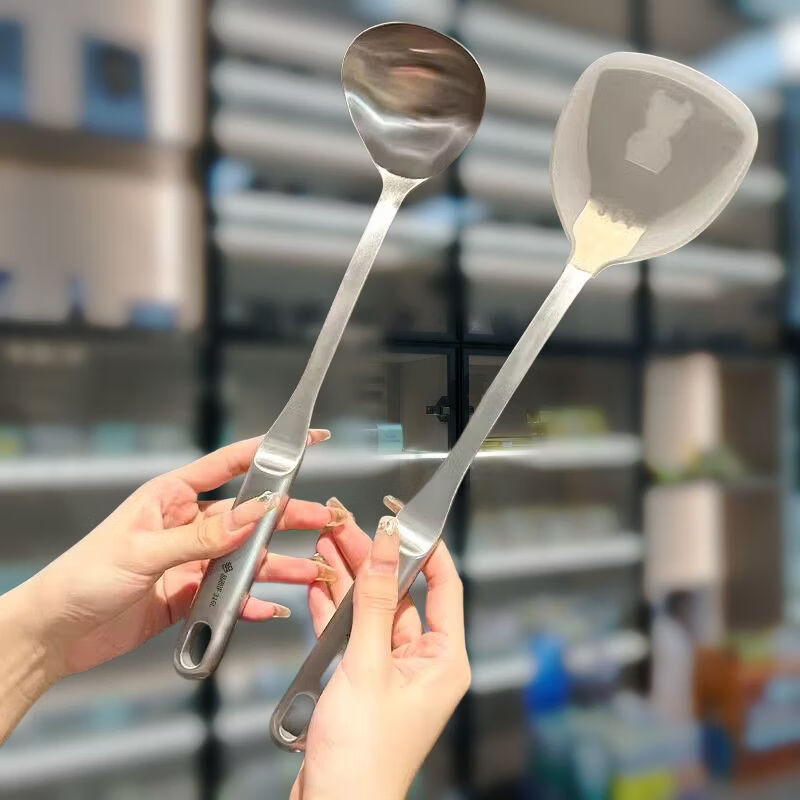 Yonghuan spatula 316 stainless steel cooking spatula household non-stick pot silicone spatula thickened frying spoon kitchen utensil set 316-bright high-end soup spoon
