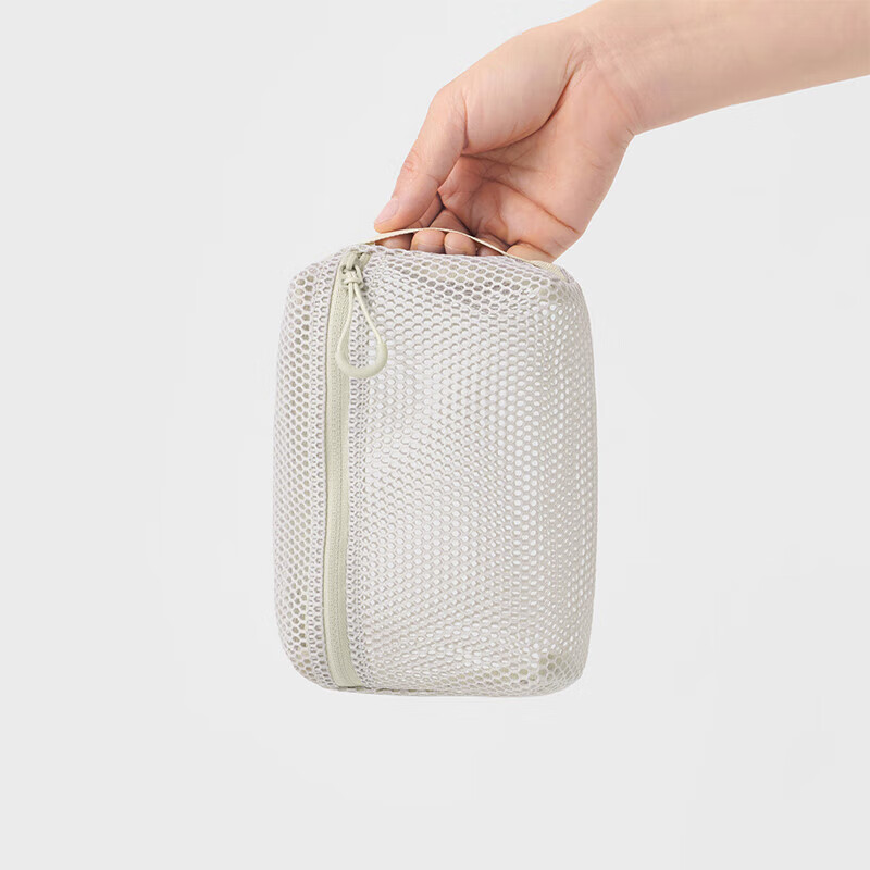 MUJI recycled polyester fiber three-dimensional mesh bag beige approximately 16x11x5cm