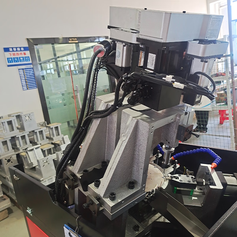 New energy automobile parts knurled nut drilling and tapping machine dual-station fully automatic tapping double-head tapping machine knurled nut tapping machine (deposit)