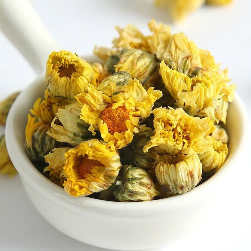 Minghua Baihui can be paired with roses, dandelions, cassia and wolfberry combination tea, chrysanthemum tea, Fetal Chrysanthemum King, Fetal Chrysanthemum King 40g*3 bottles