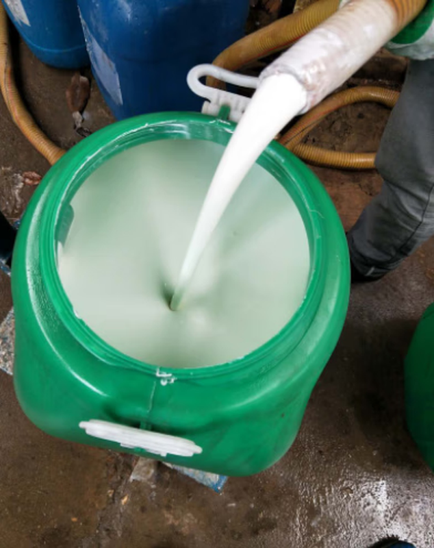 Construction release agent, concrete release agent, water-based release agent, oil-based wood mold, iron mold, steel mold, prefabricated board, cement pipe, aluminum mold release agent, oil-based release agent 2 catties (universal type)