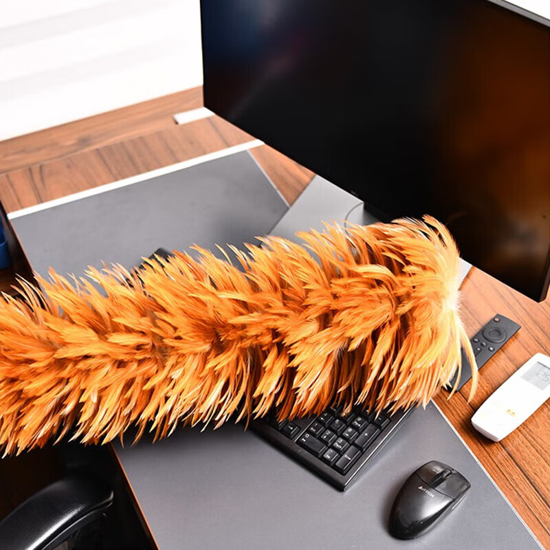 Mandelai feather duster does not shed hair, dust duster, real chicken feather dust sweeper, spider web cleaning artifact