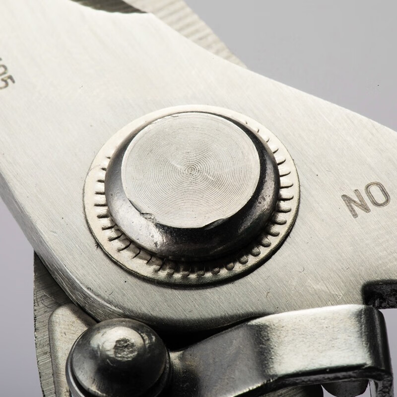 SATA straight-head elbow multi-purpose electrician's scissors 93105 Two-color handle powerful electrician's multi-purpose scissors 7 93105