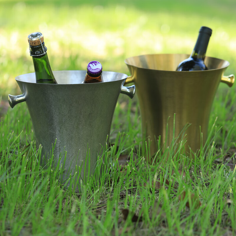 LANGUAGE OF CUP Golden Frosted Stainless Steel Ice Wine Bucket Retro Large Ice Wine Container Champagne Ice Wine Bucket Home Model Room Decoration Golden Frosted 5-liter Ice Bucket