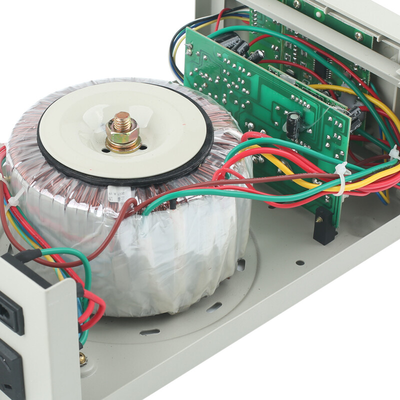 Chint (CHNT) ultra-low voltage fully automatic AC voltage regulator 220v single-phase voltage regulator TM-1kw 1000w household power supply voltage regulator