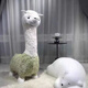 Restez mignon alpaca Mount Doll Tabinet siège Animal Doll with Wheels Large Adult Plux Toy Birthday Gift for Women Green Détachable 1.12M