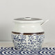 Japanese style four seasons underglaze color high temperature resistant ceramic salt jar chili oil spicy jar kitchen lard jar seasoning jar seasoning jar seasoning box small blue and white seasoning jar (with porcelain spoon) 300ml