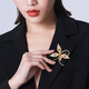 Qlady maple leaf corsage brooch, high-end female niche design, anti-exposure pin, scarf buckle, suit accessories, birthday gift