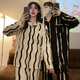 Bo Na Ling couple's pajamas for one man and one woman, summer and autumn cardigan, long-sleeved trousers, casual lapels, winter wearable home clothes set, wavy pattern couple's pajamas, black men's XL