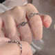 Mode, einfache, Nische und leichte Luxustemperament, Männer und Frauen knotted Liebesringe, Internet -Promi gleicher Stil, Liebe Internet -Promi -Ringe, Frauenstil/Herzkuss Fingerringe mit Diamanten