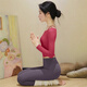 Shuangxiu yoga wear 2025 new high-end long-sleeved Pilates sports top for women, beautiful fitness wear set with chest pad, Mumei red top M 100-110