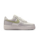 耐克（NIKE）官方空军一号女迷你勾运动鞋夏新款 AIR FORCE 1 IB3881 001幻影灰白/浅橄榄绿/浅骨色 37.5