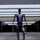 Fräulein Dolphin (Miss Dolphin) Roboter Nanny Artificial Intelligence AI Education Research Humanoid Robot College Experimentelle Lehrschulausstellung Hall Eröffnung Marketing Performance Tanz