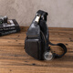 Walker Shop Brusttasche für Herren, erstklassiges Rindsleder, lässig und vielseitig, modische Herrentasche, trendige Umhängetasche für Geschäftsreisen, Schwarz 19 cm * 4 cm * 28,5 cm