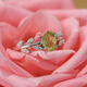 GEM STONE KING green peridot ring for women, 925 silver inlaid with 1.01 carat colored gemstones, as a Valentine’s Day gift for your girlfriend, US No. 9