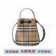博柏利（BURBERRY）品牌徽标拉绳闭合 聚氨酯 水桶包单肩斜挎手提包 迷你 女款 米色 基础装(包+防尘袋)
