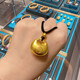 The old temple ancient method inherits gold-wrapped little fat blessing and safe lock pendant for women, small golden lump for men, longevity lock pendant. Little fat blessing pendant is filled with gold about 2.4g and comes with a rope.