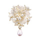 Shaoyu German mother-of-pearl brooch for women, high-end, light and luxurious, camellia hanging mother-of-pearl day brooch, jewelry gift, white camellia, ordinary size