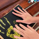 
Wild pigeon organ print palm handprint drawing growth memorial book sixth grade folding memorial book couples graduation season pigments can be washed all students. Universal model [48 handprints can be printed] length is about 3887mm, 12 colors acrylic paint + 2 brushes + gilded pen