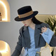 Xiang Jintong Sombrero francés de lana negro de alta calidad para mujer, estilo retro británico, ala plana simple, parte superior plana, sombrero único para mujer, caqui 56-58 cm M (56-58 cm)