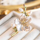 LANSILL magnolia brooch, high-end women's light luxury, freshwater pearl corsage, practical birthday gift for wife and girlfriend, freshwater pearl magnolia brooch, exquisite gift box