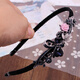 Qumeisi imitation pearl hairband for women, simple Korean headwear, rhinestone bow, versatile headband for going out, bangs clip, hairpin for women, flower after flower
