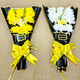 Qingming Festival tomb-sweeping hand holding flowers, silk flowers to offer sacrifices to the tomb, cemetery placement of tombstones, fake flowers, plastic flower decoration, hardcover yellow and white