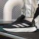 
Adidas men's shoes and sneakers 24 summer new running shoes low top cushioning lightweight casual coconut jogging shoes men ID9849/classic black and white/Adiwear outsole 40.5