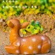 Leaves move with the wind in the outdoor courtyard, simulated sika deer ornaments, resin animal model sculptures, garden furnishings, desktop entrance decorations, small sika deer