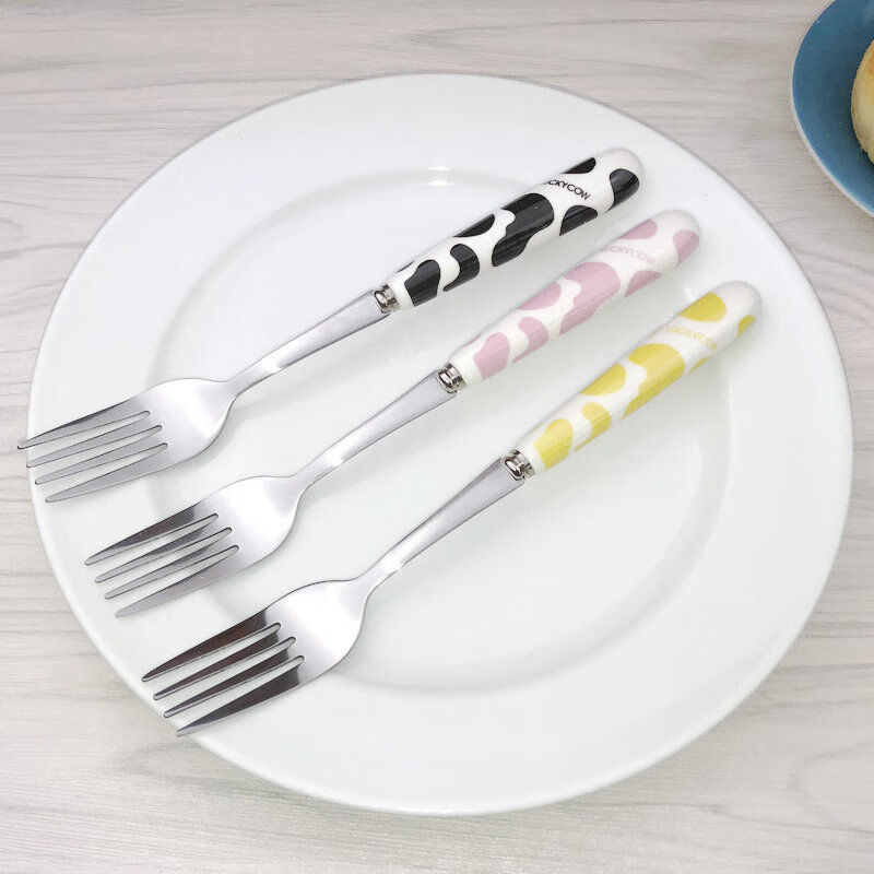 创意可爱手柄叉子水果叉子西餐面叉子甜品叉勺子四件装 牛奶纹黑粉黄(3件大叉)