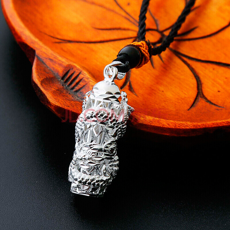 999银生肖祥云龙男士盘龙柱吊坠女龙头项链大气复古龙牌挂坠 重量约7