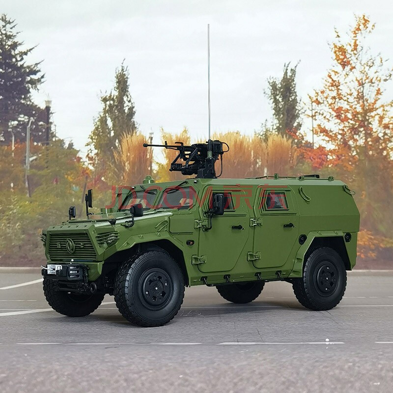 东风军车三代猛士车模csk181 东风猛士三代 装甲车 1:18 汽车模型