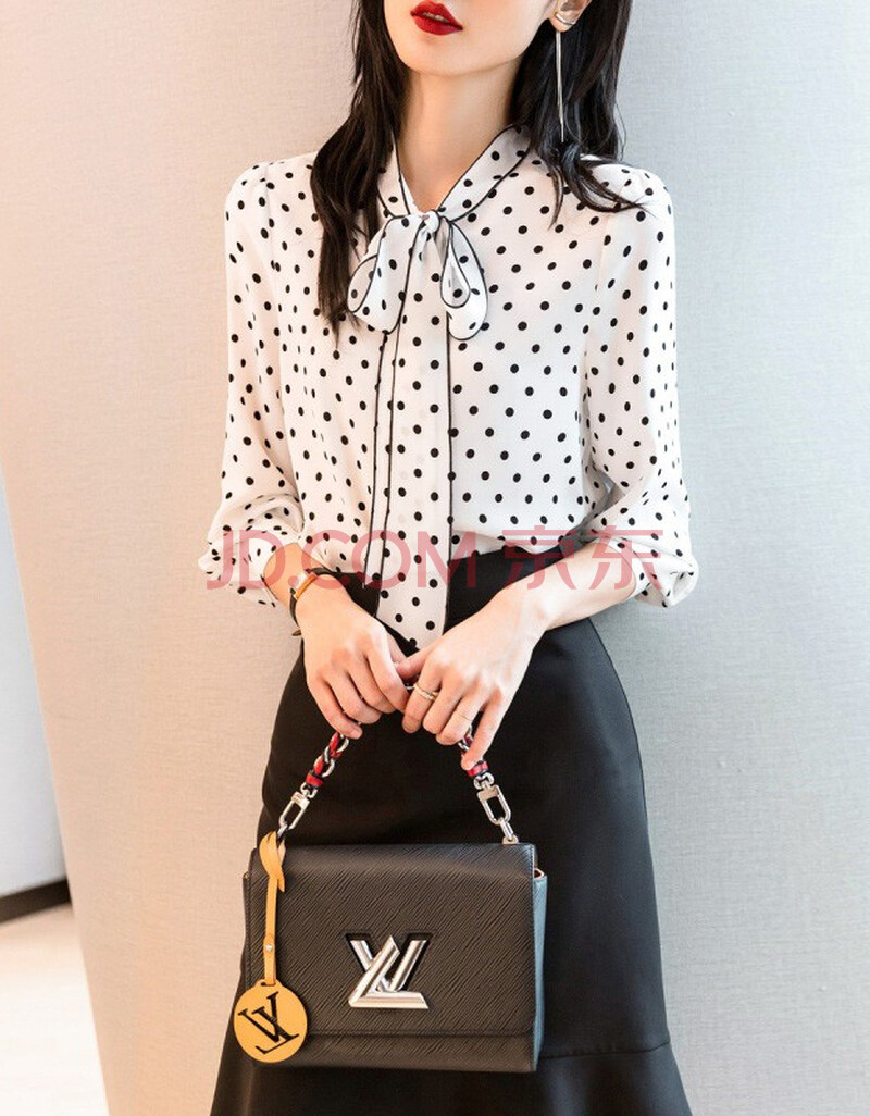 筱娅早秋波点雪纺白色衬衫女设计感洋气小众蝴蝶领系带短款衬衣春秋