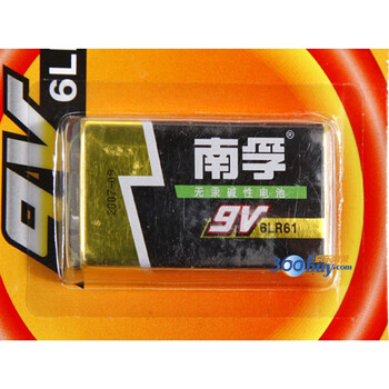 
                                                                                南孚(NANFU)9V碱性电池1粒装 9v  适用于遥控玩具/烟雾报警器/无线麦克风/万用表/话筒/遥控器等 6LR61                