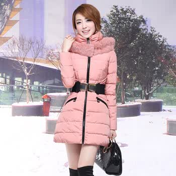whose clothes时尚奢华大毛领连帽帽领腰带收腰显瘦保暖羽绒服外套hfm